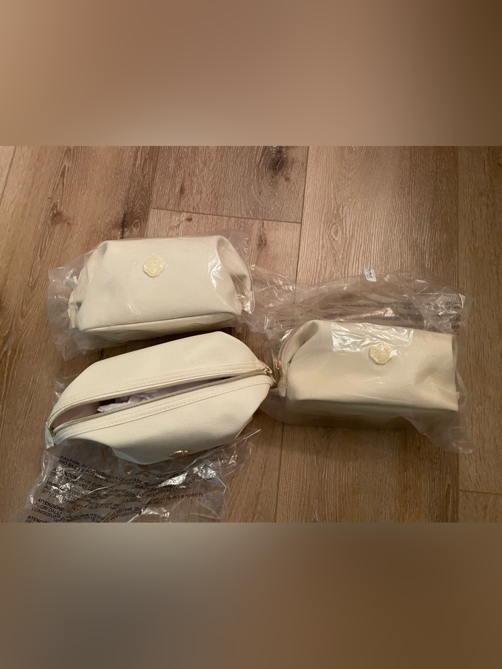 Shiseido ginza cosmetic bag set of 3 NWT